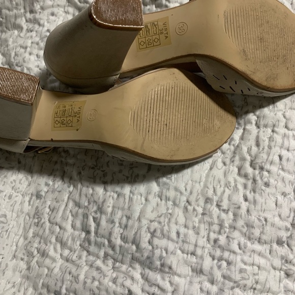 Genuine Leather Size 38 ( size 8) dolce nome shoes - Picture 3 of 3